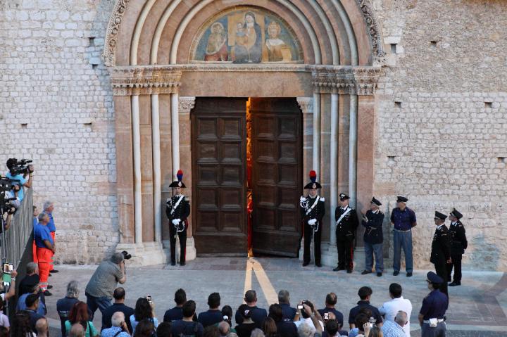 La chiusura della Porta Santa (29 agosto)