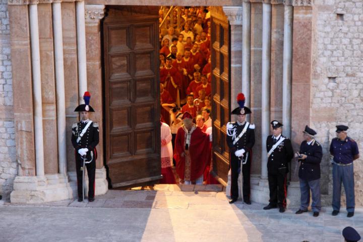 Gli ultimi istanti della ricorrenza annuale del primo Giubileo della storia (29 agosto)