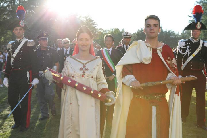 Il Corteo Storico della Bolla arriva al piazzale di Collemaggio (28 agosto)