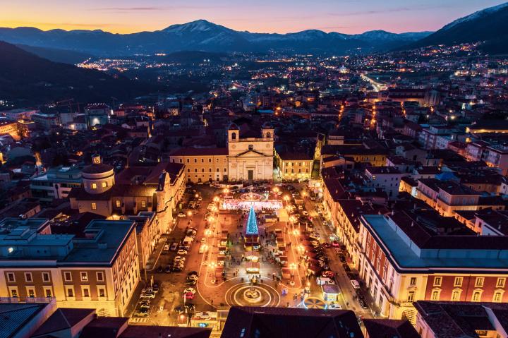 Piazza Duomo di Lorenzo Di Cola